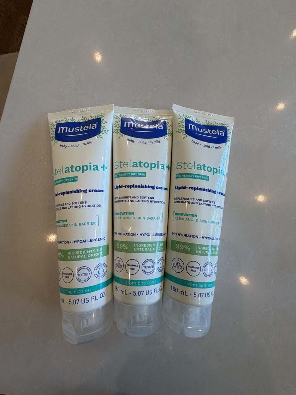 Set of 3 Mustela Stelatopia+ Lipid-Replenishing Cream 150ml for Eczema-Prone Ski